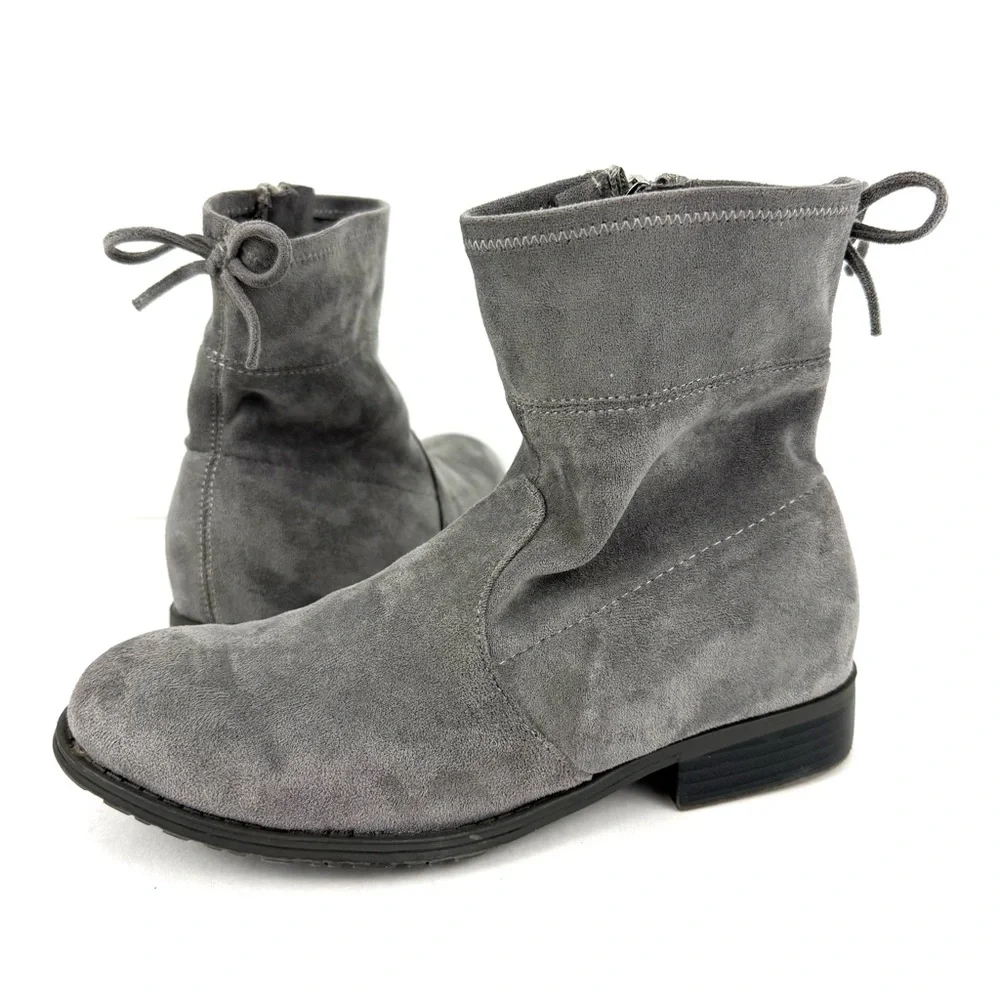 Stuart Weitzman Girls Lowland Mid MM Gray Boots